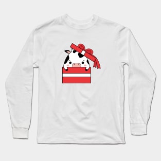 Cute cow in a gift box, Happy cow, Bull, Cute sticker, Kawaii cow Long Sleeve T-Shirt